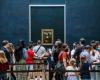 Louvre wants to hang Mona Lisa in a different room to end “the public’s disappointment”.