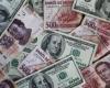 Dollar recovery rolls Latin American currencies
