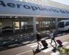 Young woman in hospital after drinking coffee with insects at Mallorca airport