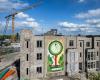 New mural with sundial in Utrecht will survive us all