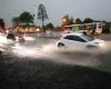 Heavy rain floods streets in Limburg: rain expected all night (Beringen)