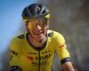 Visma-Lease a Bike suddenly questions Cian Uijtdebroeks for the Giro