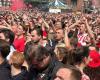 LIVE | Fans in the center of Eindhoven throw beer into the air en masse: PSV quickly scores two goals, but Sparta equalizes just as quickly | Eindhoven