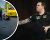 VIDEO. Brutally tackled and stomped: darts player Kim Huybrechts breaks (his good) shoulder after football cup final